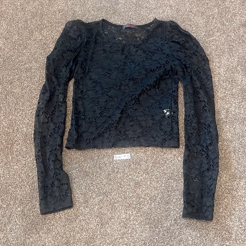 2/$20 XS cute lace top